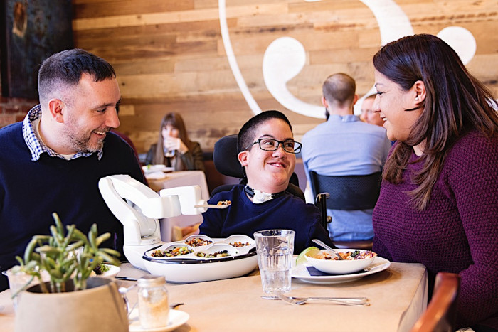 Obi Dining Robot